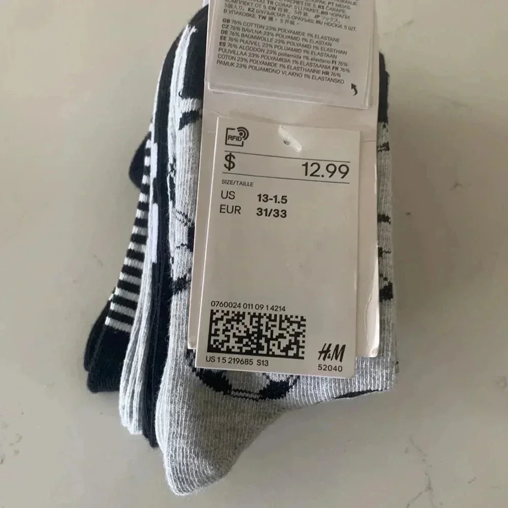 Kids H&M SOCKS new in package 5 pack black white and grey sz 13-1.5
